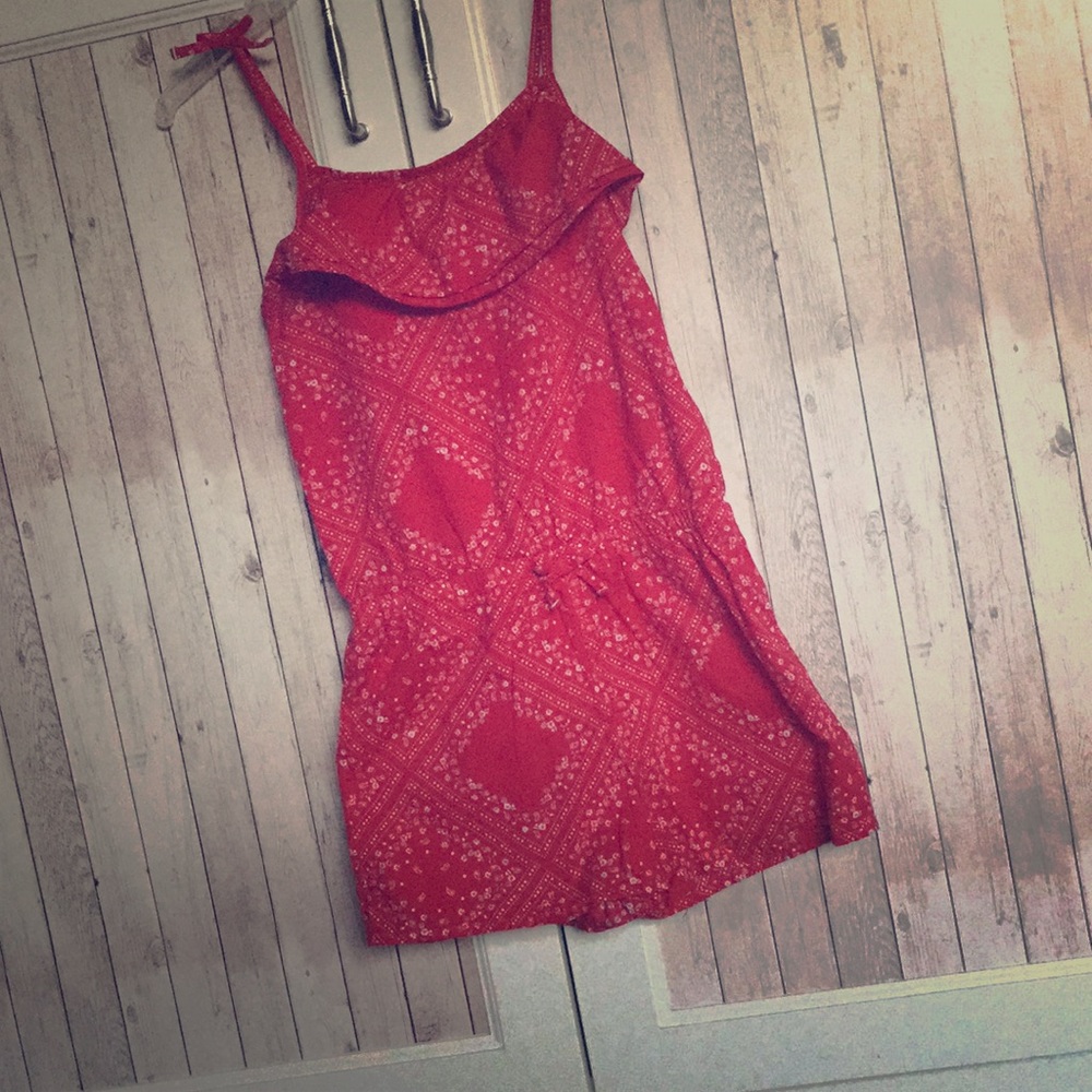 Jump suit - Picture 1 of 4